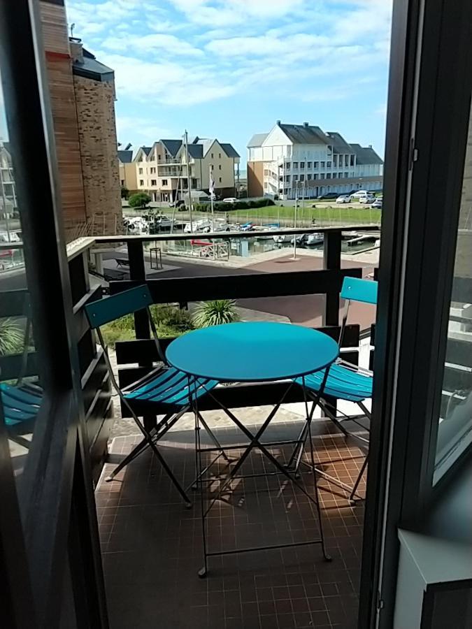 Studio Deauville-Les Marinas,Vue Mer Et Bassin Luaran gambar