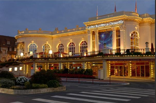 Studio Deauville-Les Marinas,Vue Mer Et Bassin Luaran gambar